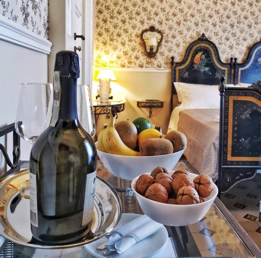Bellini Inn Deluxe 卡塔尼亚 外观 照片